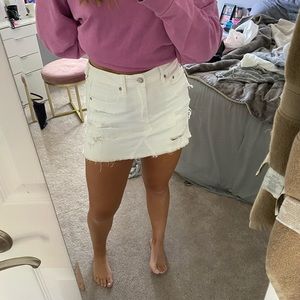 American Eagle White Ripped Skirt